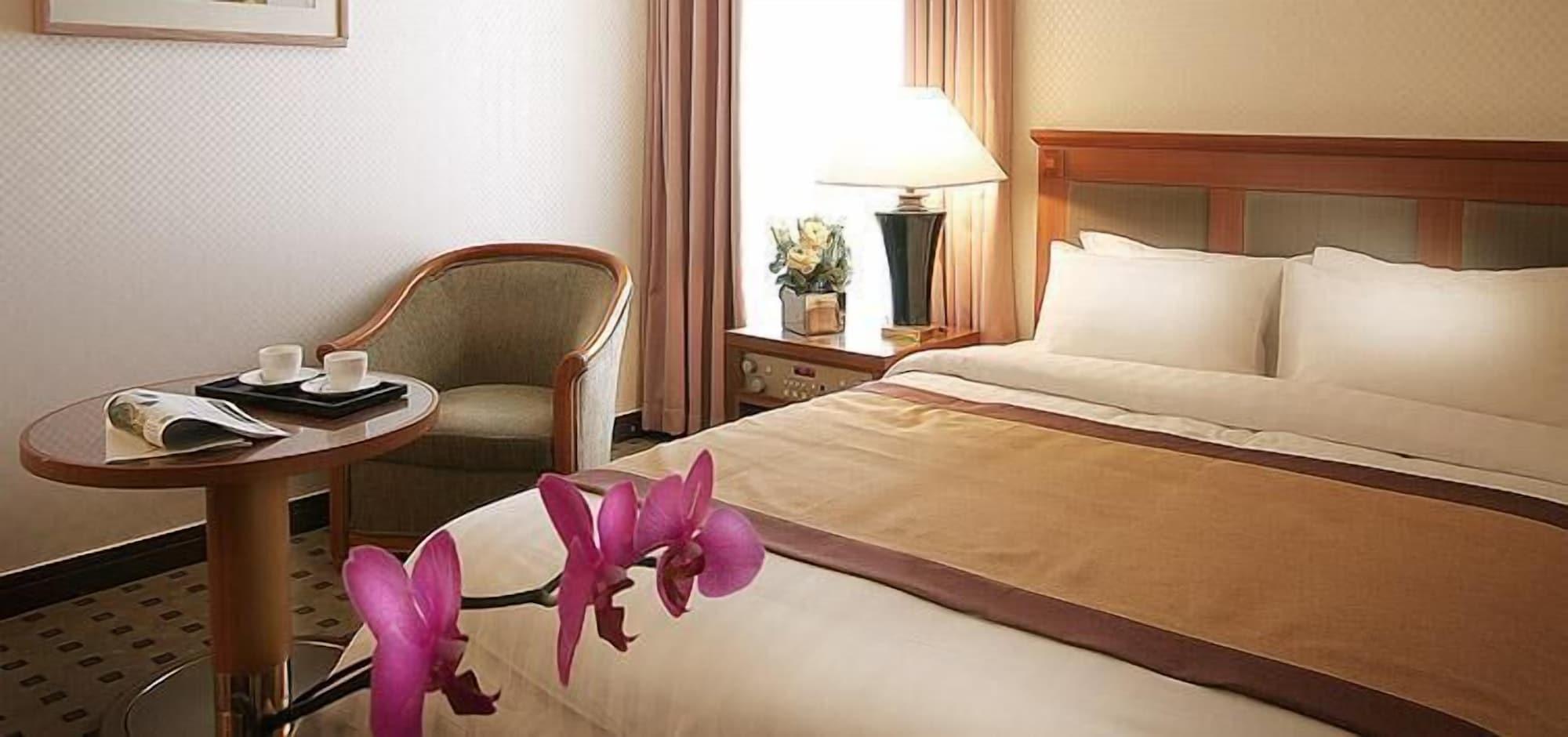 Hotel Paragon Пусан Екстер'єр фото